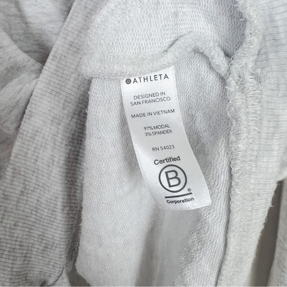 Athleta Mindset Crew Sweatshirt in Super Soft Heather Gray - Picture 13 of 16